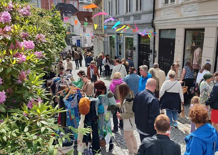 Apartman Dinbnb I Cobblestone Streets 350m From Bryggen & Floybanen! Bergen